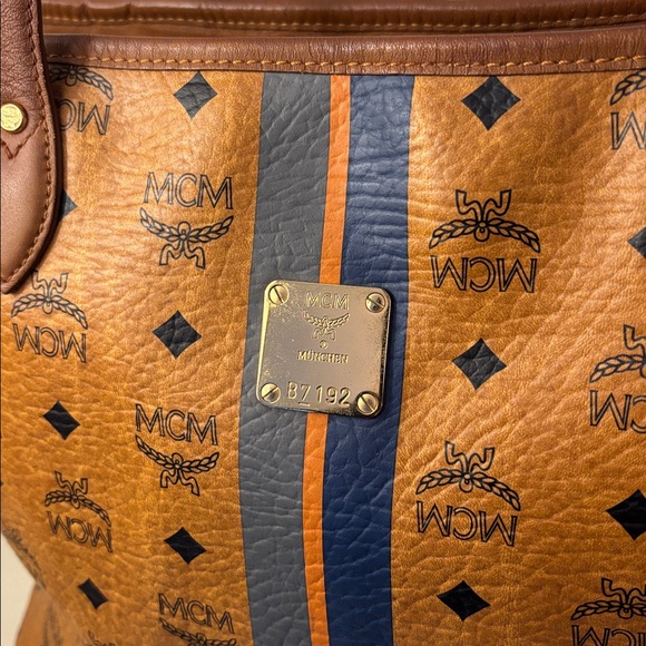 MCM COGNAG TOTE - Picture 5 of 16
